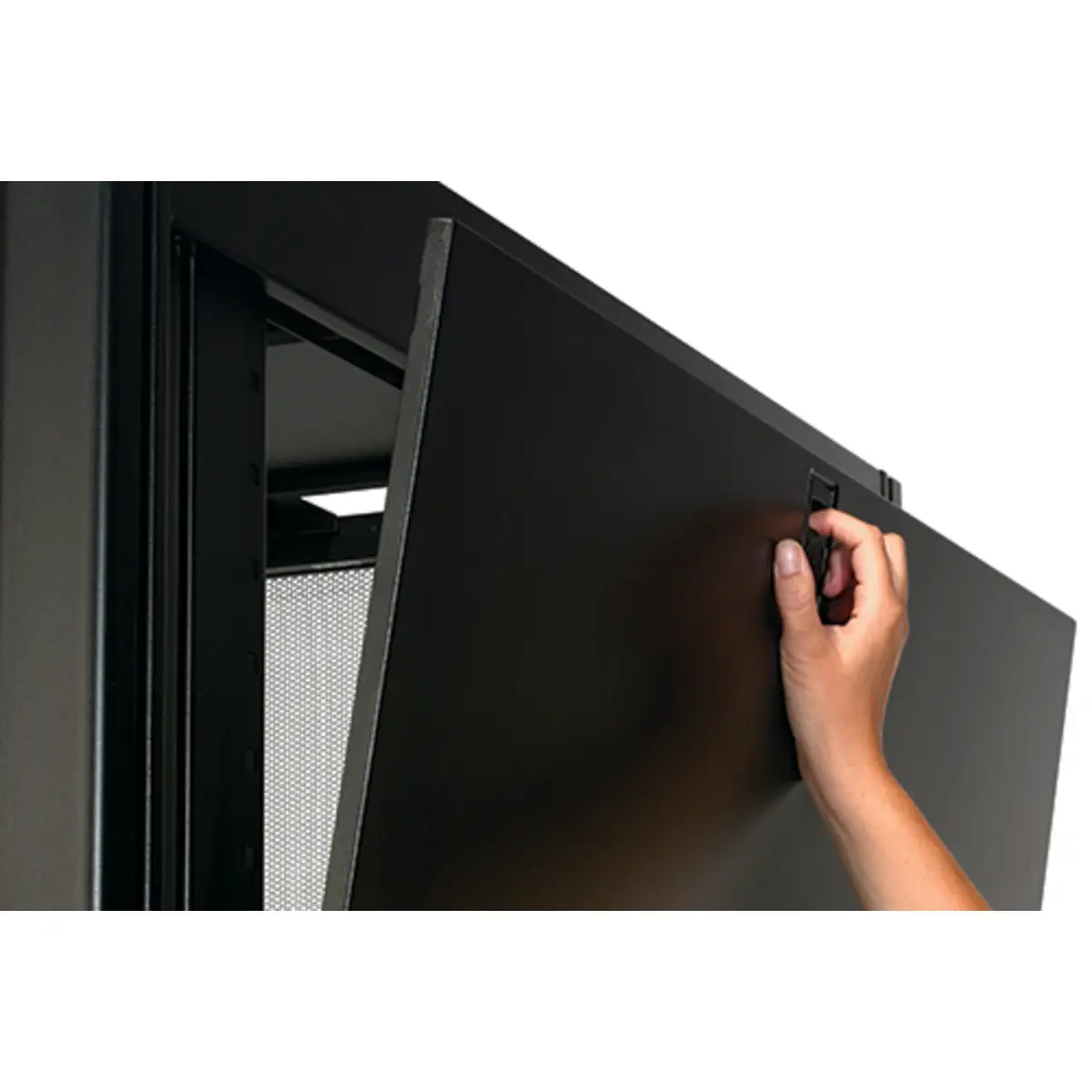 NetShelter SX ohne Seitenteile ohne Türen schwarz 48HE 600x1070mm (BxT)