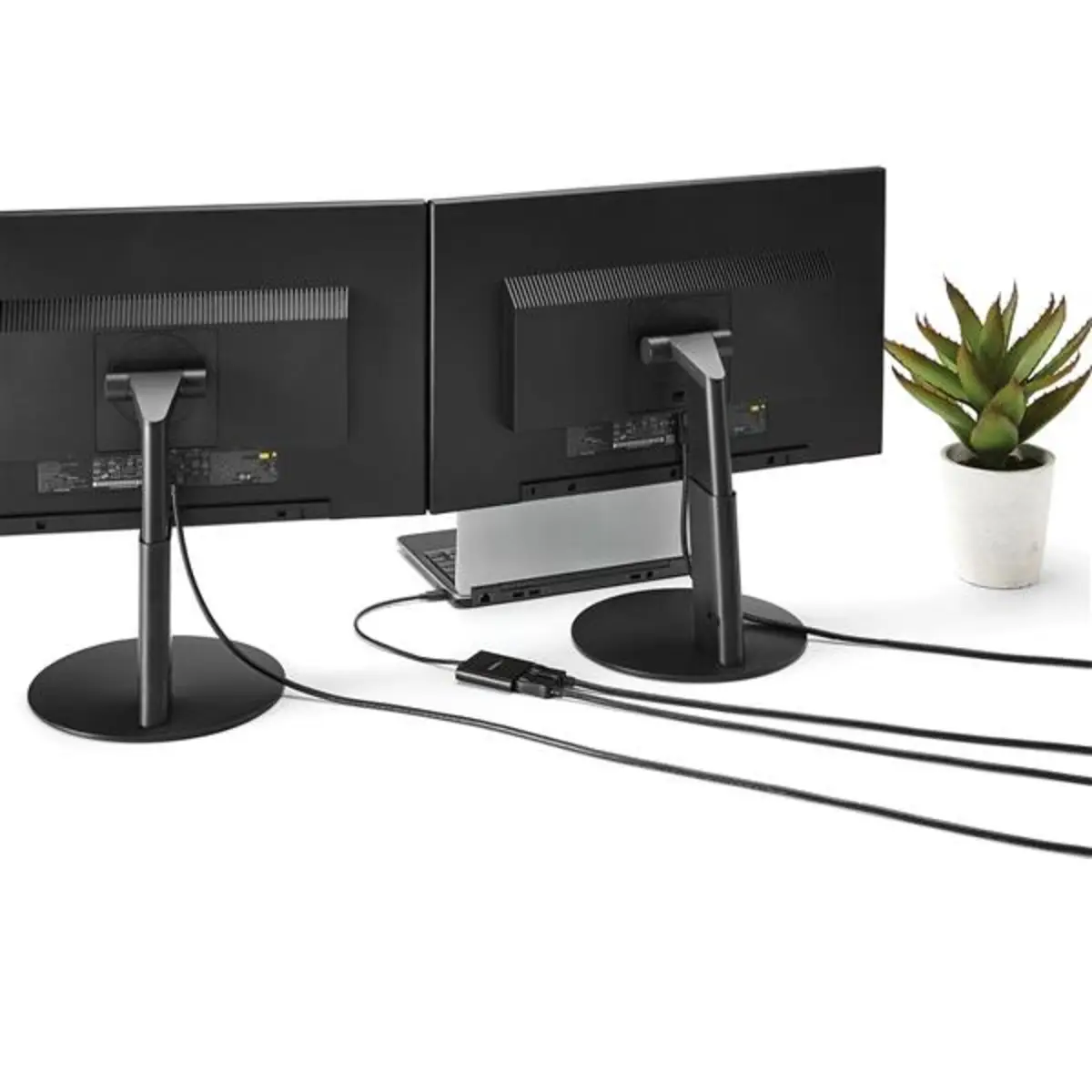 StarTech USB-C to DisplayPort Multi-display Splitter - 2-Port MST Hub