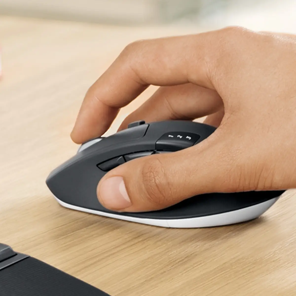 MK850 Performance Tastatur-und-Maus-Set schwarz Belgisch
