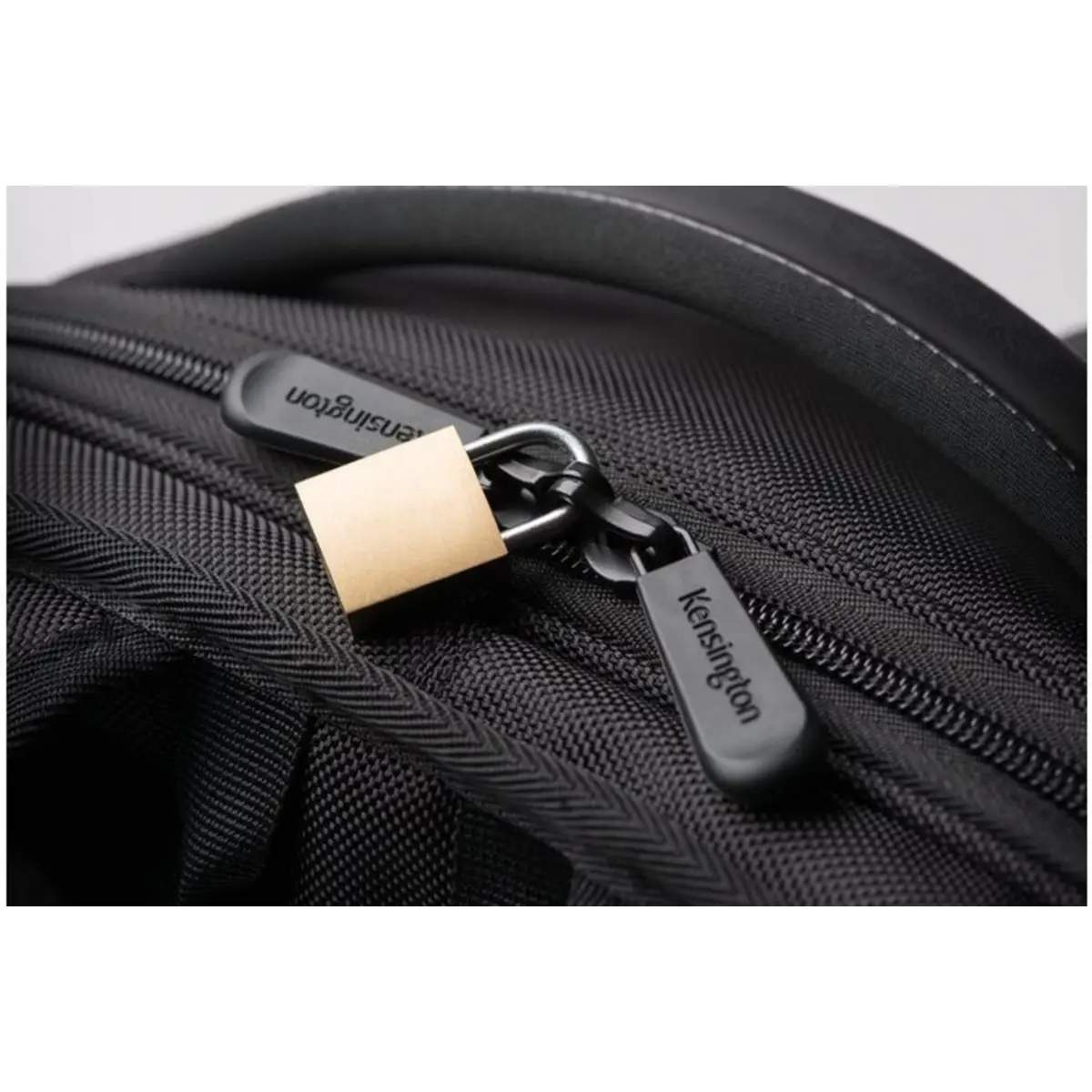 Contour 2.0 Business Briefcase für 39,6cm (15,6") Notebooks Polyester schwarz