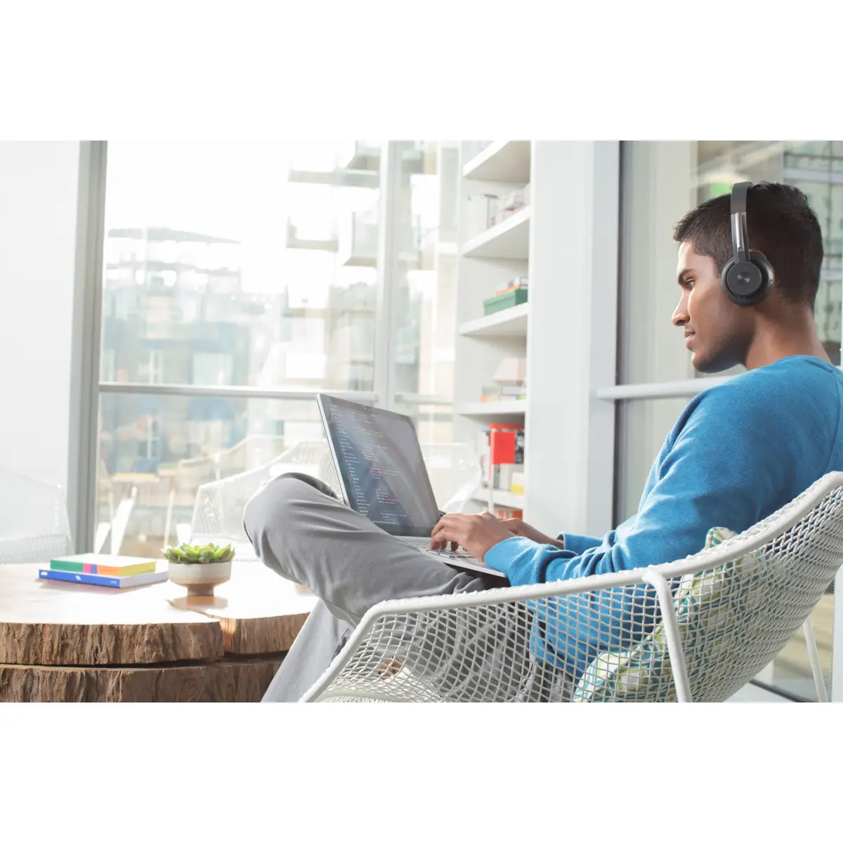 UC Zone Wireless Bluetooth Headset Graphite ohne Ladeschale