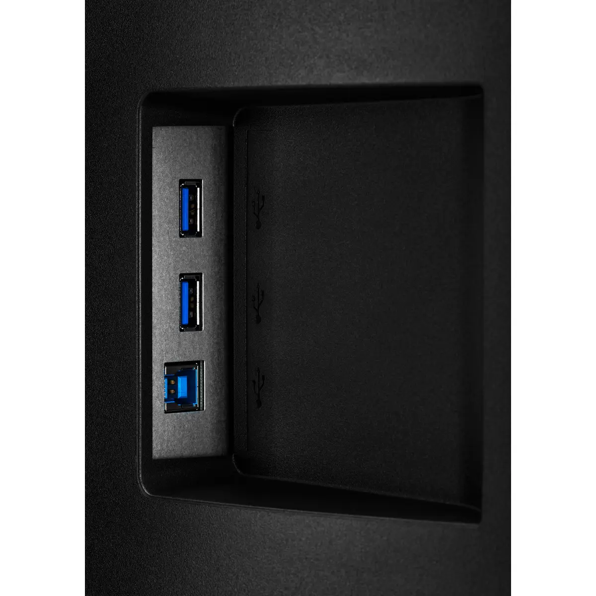 ProLite XB3288UHSU-B5 LED Monitor 81,3cm (32") 3840x2160 Pixel 3000:1 300 cd/m² 3ms Schwarz