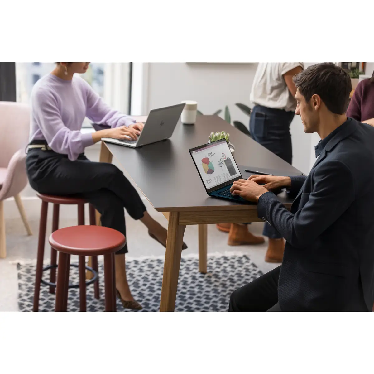 EliteBook 830 G9 i5-1235U 16GB 512GB 33,