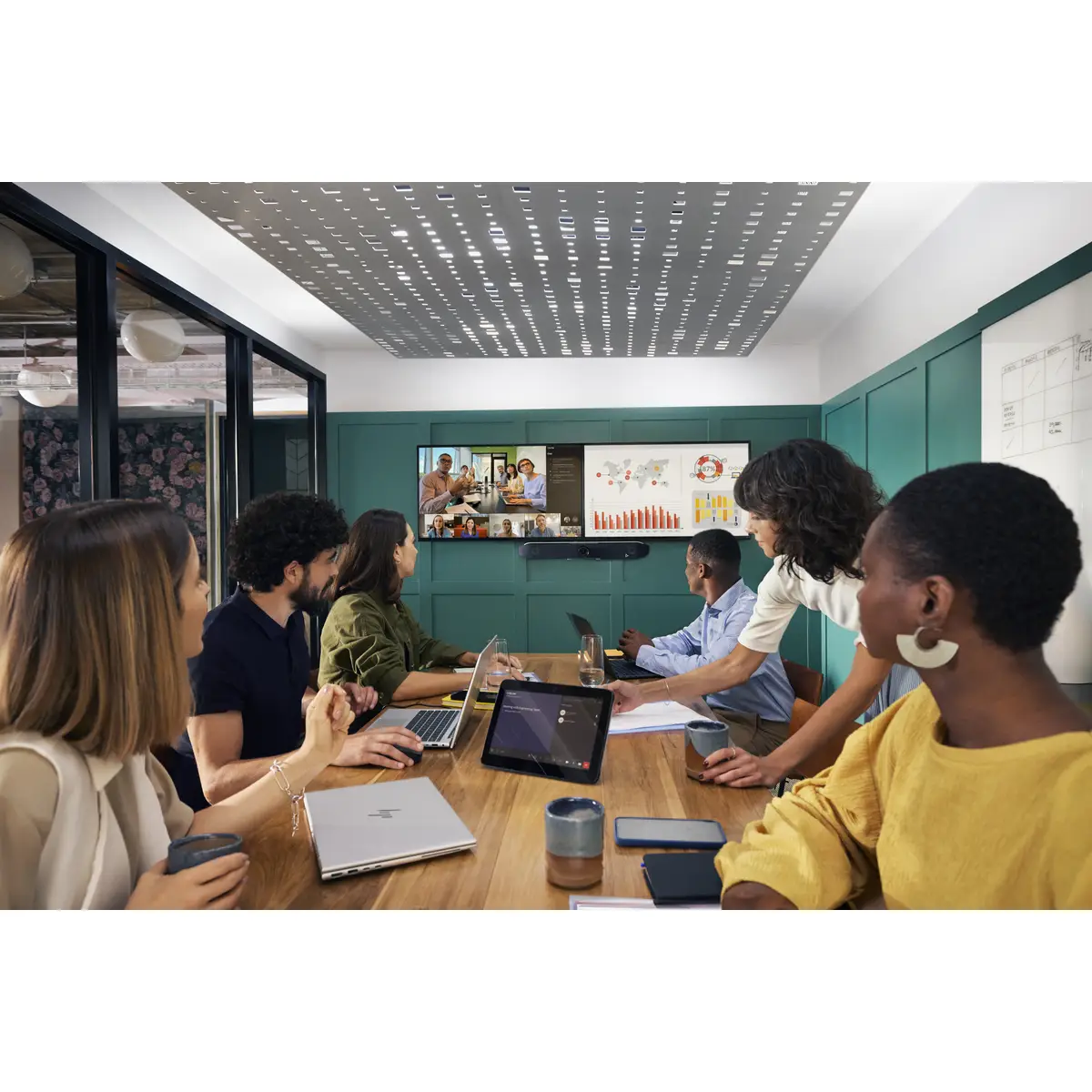 Poly Studio V52 USB-Videoleiste