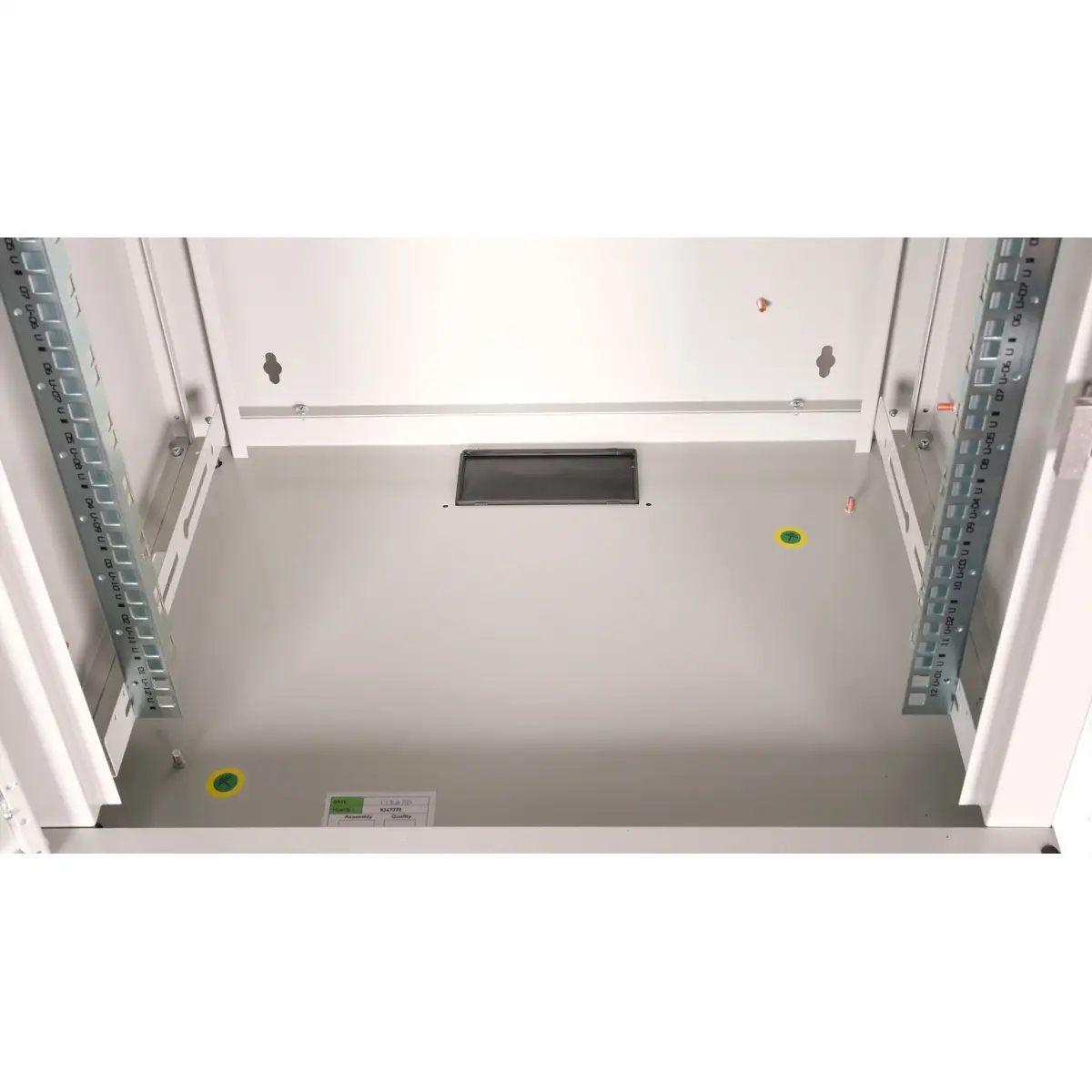 48,26cm (19") Wandgehäuse Pro 12 HE 600x450 BxT grau