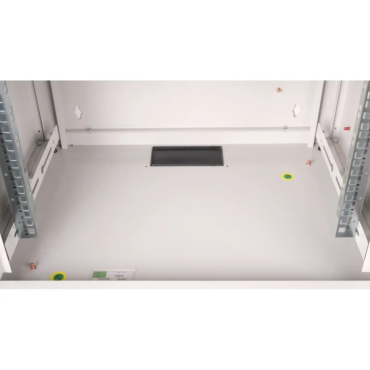 48,26cm (19") Wandgehäuse Pro 7 HE 600x450 BxT grau
