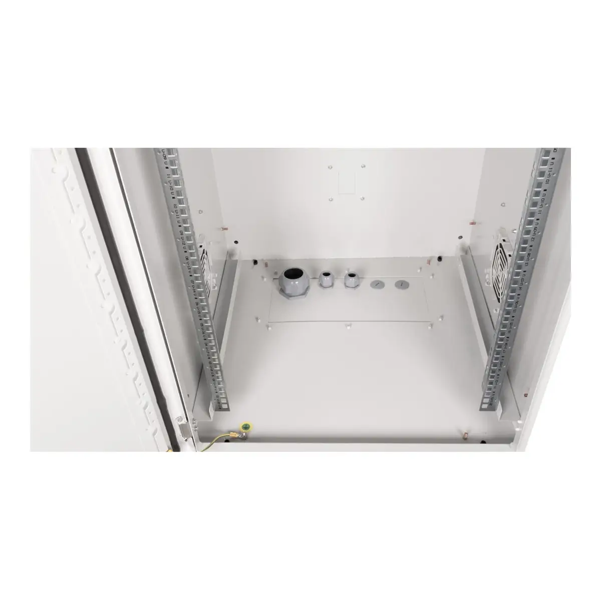 48,26cm (19") Wandgehäuse Pro 9 HE 600x450 BxT IP55 outdoor grau