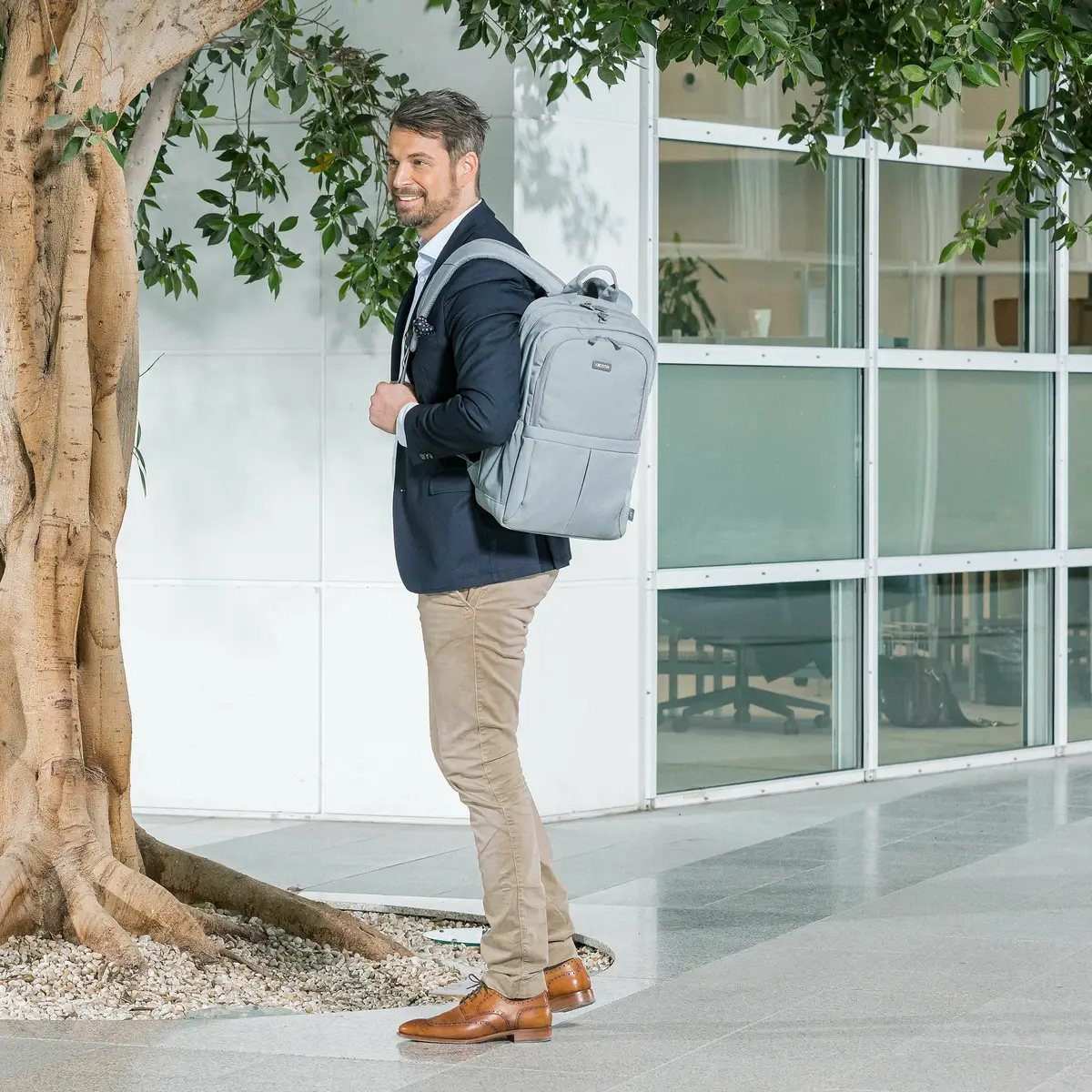 Eco SCALE Backpack für 39,6cm (15,6") Notebooks Grau