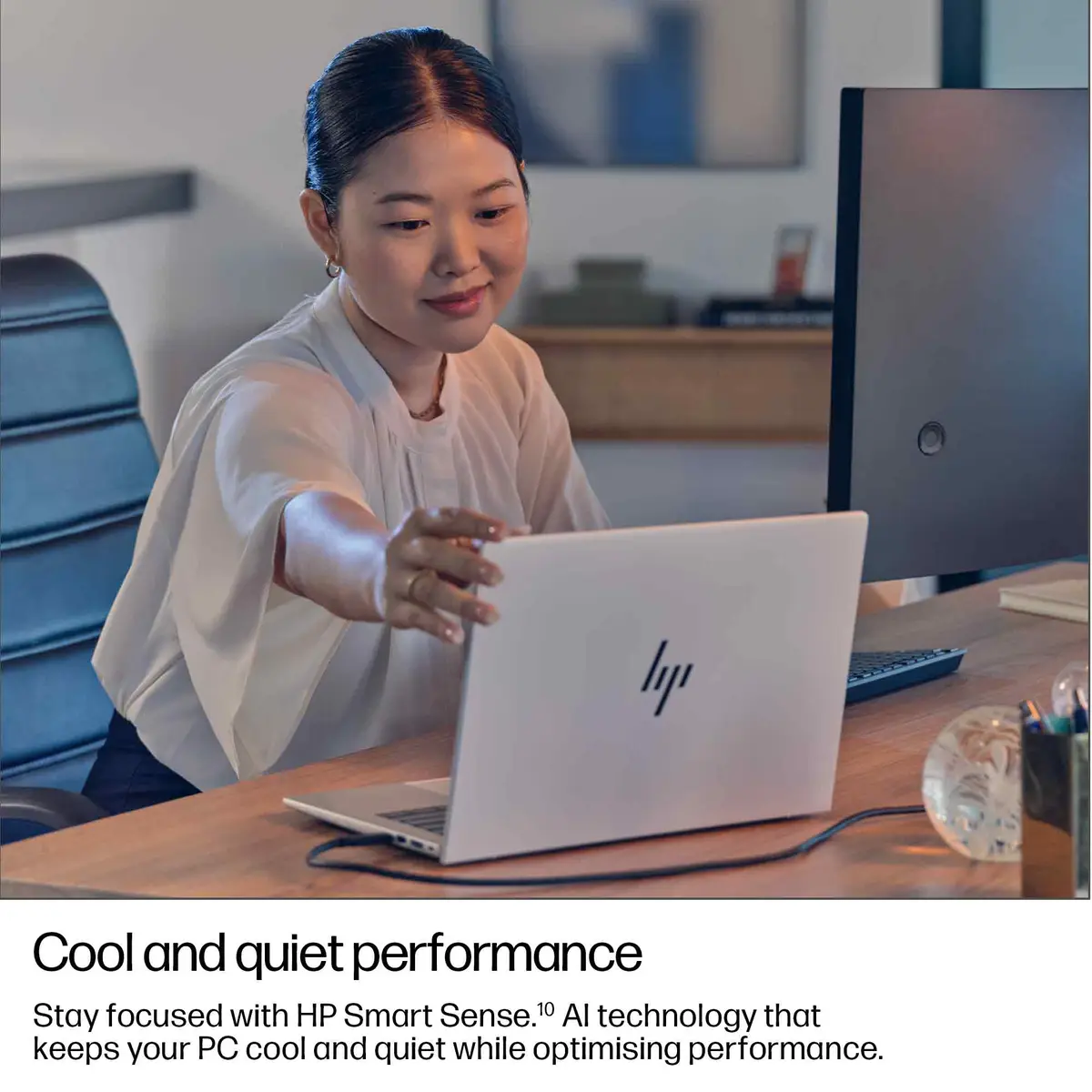EliteBook 8 G1a 14 inch Notebook PC, 14", Windows 11 Pro, AMD Ryzen™ AI 5, 16GB RAM, 512GB SSD, WUXGA