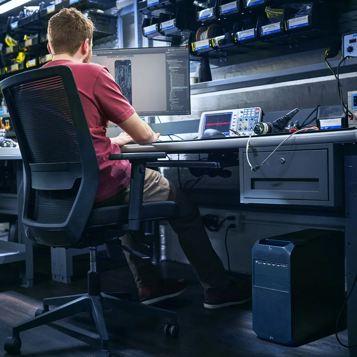 HP Workstation Z4 G5 Tower Xeon W W3-2535 64GB 1000GB RTX 4000 Ada Tastatur: Deutsch Windows 11 Pro