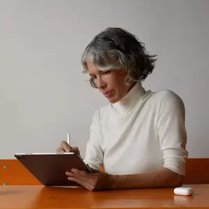 iPad Pro (2022) 12,9" 1TB WiFi+Cellular space grau iPad Pro (2022) 12,9" 1TB WiFi+Cellular space grau