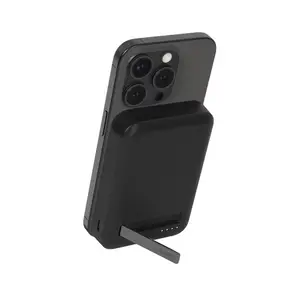 BoostCharge Pro Magnetische Powerbank mit Qi2, 15W, 8K, schwarz BoostCharge Pro Magnetische Powerbank mit Qi2, 15W, 8K, schwarz